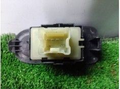 Recambio de mando elevalunas trasero izquierdo para dacia duster 1.5 dci diesel fap cat referencia OEM IAM NOTIENEREFERENCIA   2