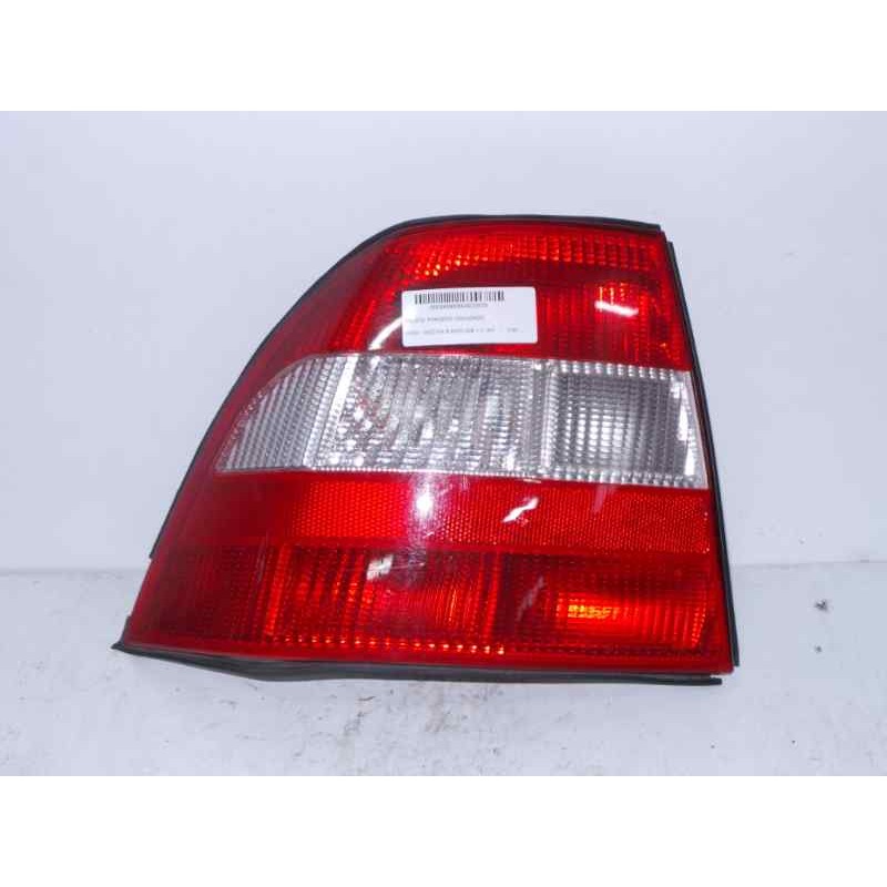 Recambio de piloto trasero izquierdo para opel vectra b berlina 1.6 16v referencia OEM IAM  VECTRA.B - 4.PUERTAS 95-99 - BLANCO