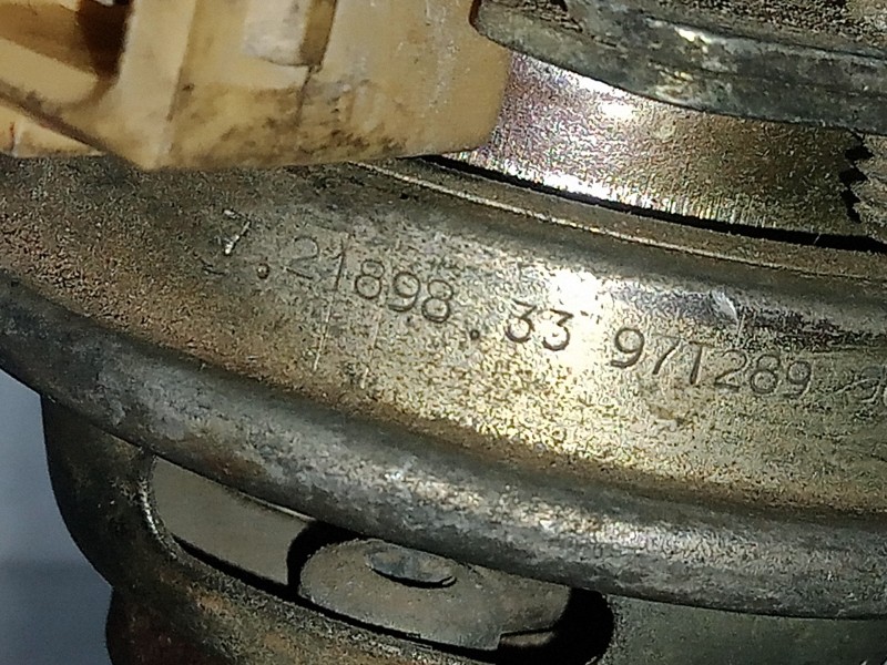 Recambio de valvula egr para opel vectra b berlina 1.8 16v cat referencia OEM IAM 72189833-97T289-90469560  