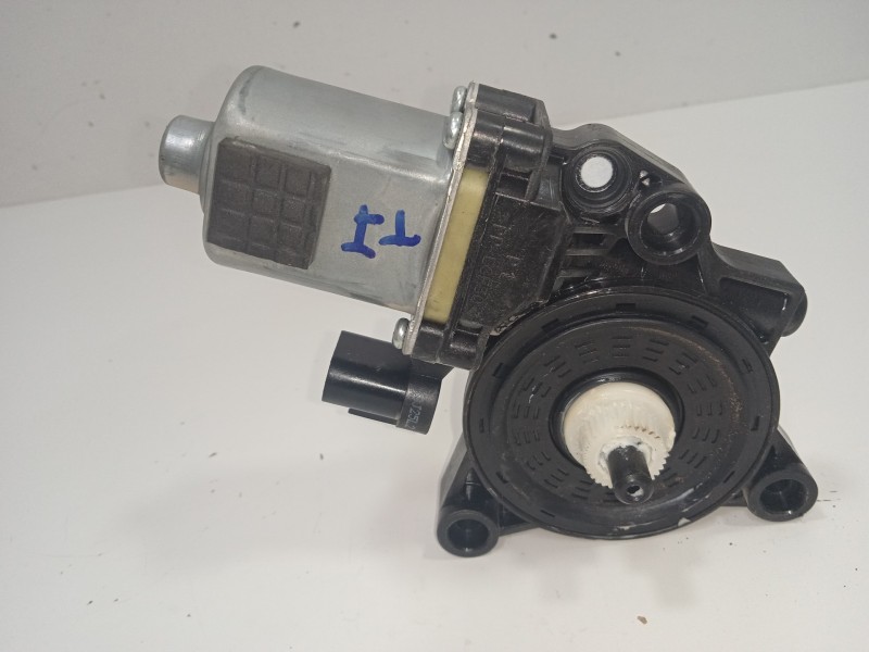 Recambio de motor elevalunas trasero izquierdo para kia sportage 1.6 crdi cat referencia OEM IAM 83450F1000-1100905472  