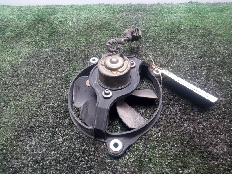 Recambio de electroventilador para bmw f 650 referencia OEM IAM   