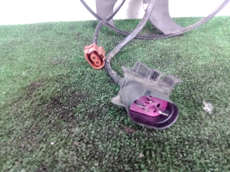 Recambio de electroventilador para volkswagen touran (1t1) 1.9 tdi referencia OEM IAM SINREFERENCIA Ø DIAMETRO: 360MM 