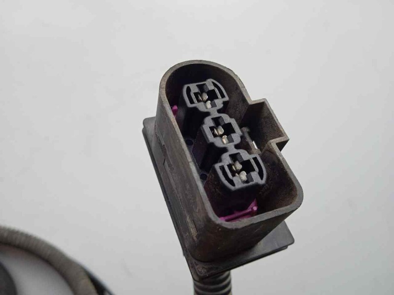 Recambio de electroventilador para audi a3 (8l) 1.9 tdi referencia OEM IAM SINREFERENCIA 3.PINES Ø DIAMETRO: 290MM