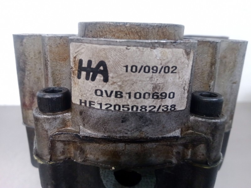 Recambio de bomba servodireccion para mg serie (r/rf) 1.4 16v cat referencia OEM IAM QVB100690-HE120508238 61214 
