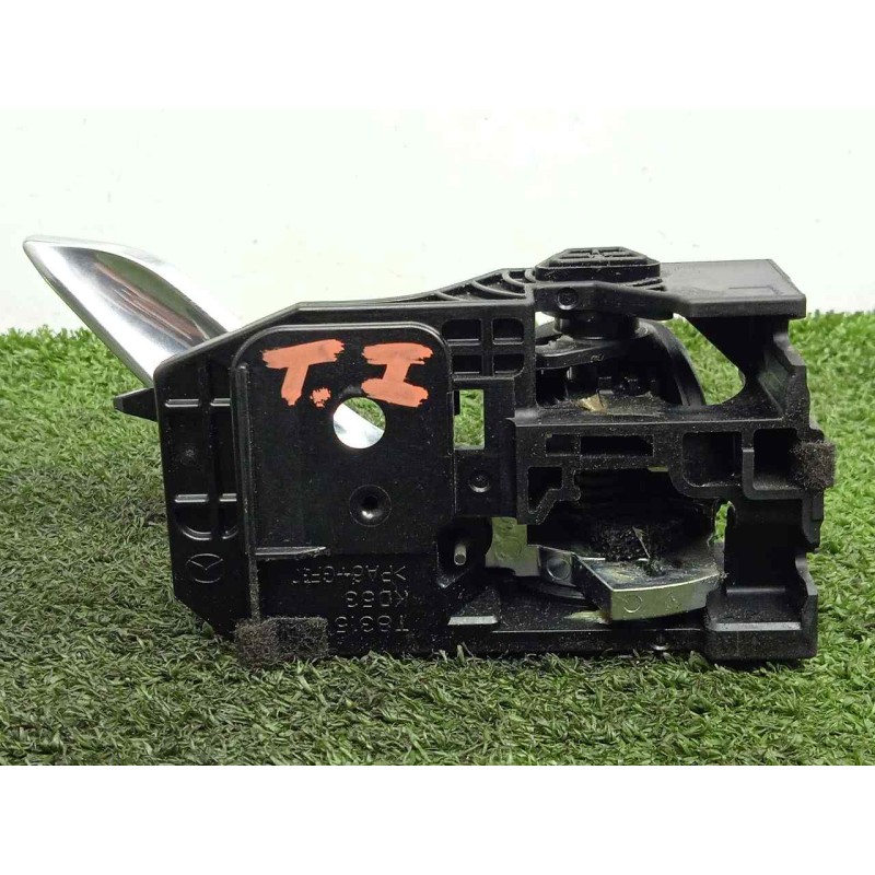 Recambio de maneta interior trasera izquierda para mazda 6 kombi ()(.2012) 2.2 turbodiesel cat referencia OEM IAM SINREFERENCIA 