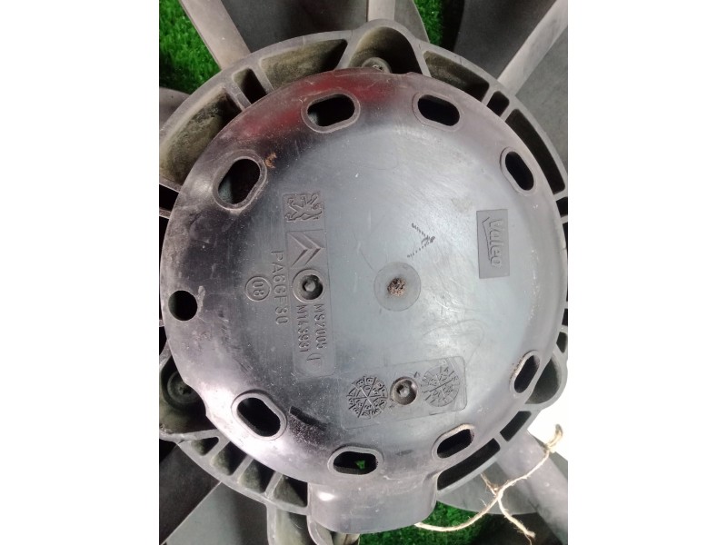 Recambio de electroventilador para citroën c5 berlina 2.2 hdi fap cat referencia OEM IAM M143931  