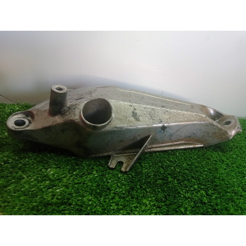Recambio de soporte motor izquierdo para bmw serie 3 berlina (e90) 2.0 cat referencia OEM IAM 22116760307-24168110-2211676030704