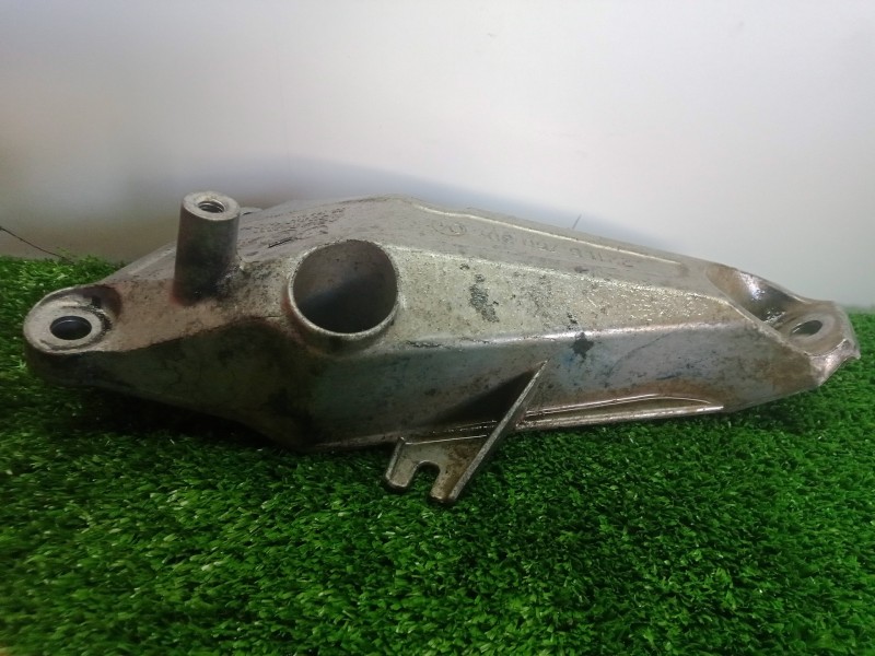 Recambio de soporte motor izquierdo para bmw serie 3 berlina (e90) 2.0 cat referencia OEM IAM 22116760307-24168110-2211676030704