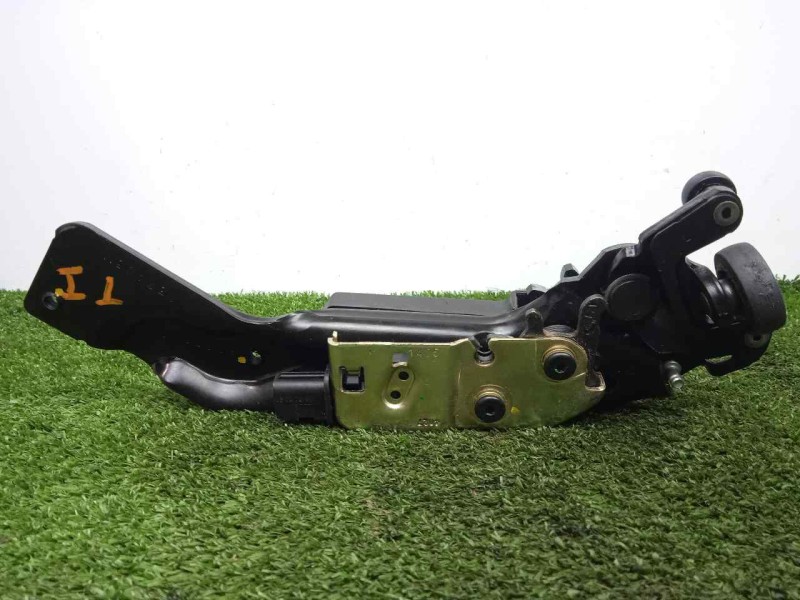 Recambio de cerradura puerta trasera izquierda para chrysler voyager (rg) 2.8 crd cat referencia OEM IAM SINREFERENCIA  2.PINES