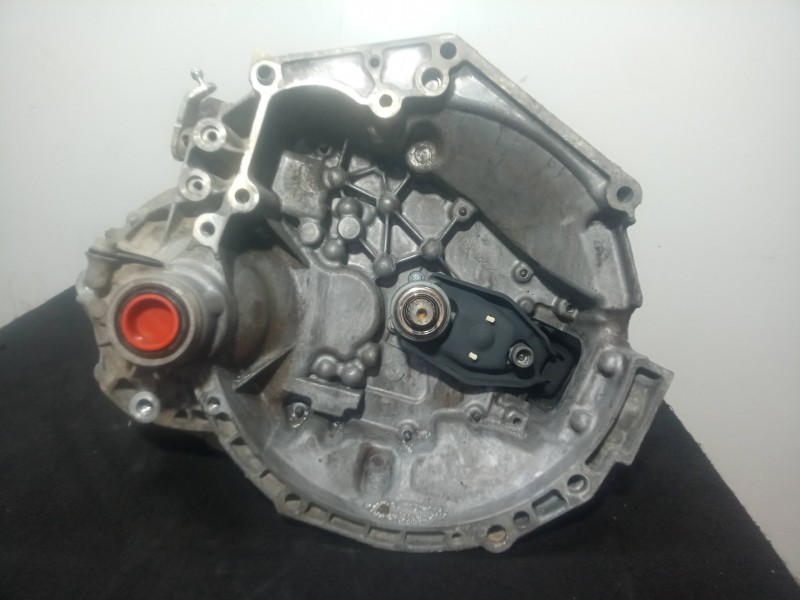 Recambio de caja cambios para citroën c3 1.4 16v referencia OEM IAM 20CQ18 5.VELOCIDADES MANUAL