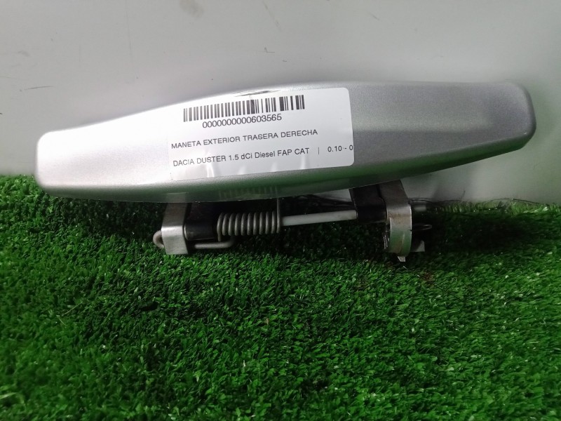 Recambio de maneta exterior trasera derecha para dacia duster 1.5 dci diesel fap cat referencia OEM IAM 806068948R  