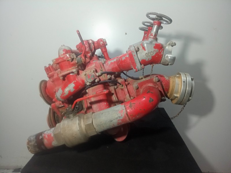 Recambio de bomba agua para renault m200 midliner m 200 referencia OEM IAM SINREFERENCIA  