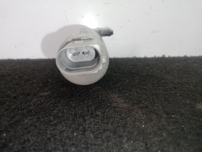 Recambio de bomba limpia para bmw 1 (e81) 118 d referencia OEM IAM 67126934159-23567610  