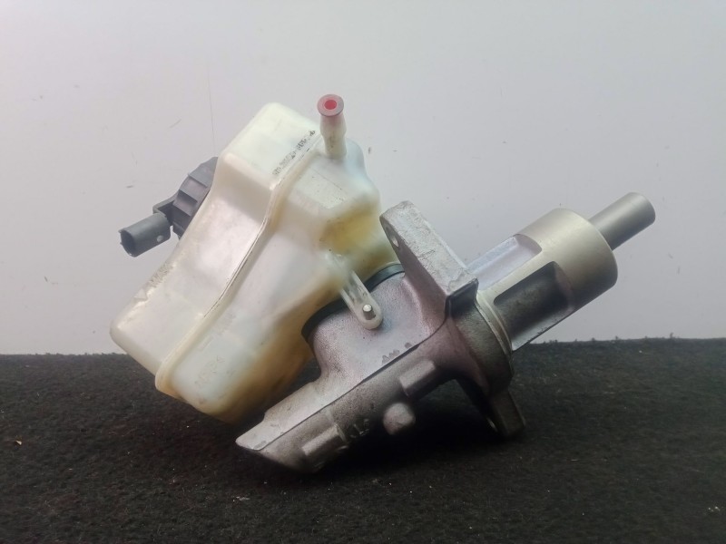 Recambio de deposito servo para bmw 1 (e81) 118 d referencia OEM IAM 03350886541  