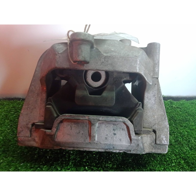 Recambio de soporte motor derecho para volkswagen golf v berlina (1k1) 1.9 tdi referencia OEM IAM 1K0199262-1K0199262AS  