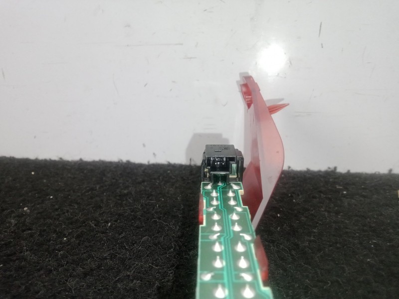 Recambio de luz central de freno para bmw 1 (e81) 118 d referencia OEM IAM 2DA00895700-63256924673  