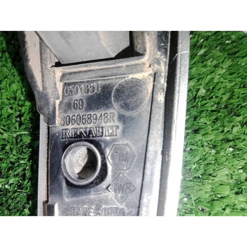 Recambio de maneta exterior trasera derecha para dacia duster 1.5 dci diesel fap cat referencia OEM IAM 806068948R  