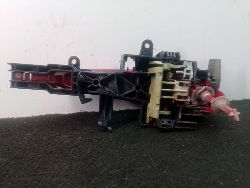 Recambio de maneta exterior delantera izquierda para bmw 1 (e81) 118 d referencia OEM IAM SINREFERENCIA  