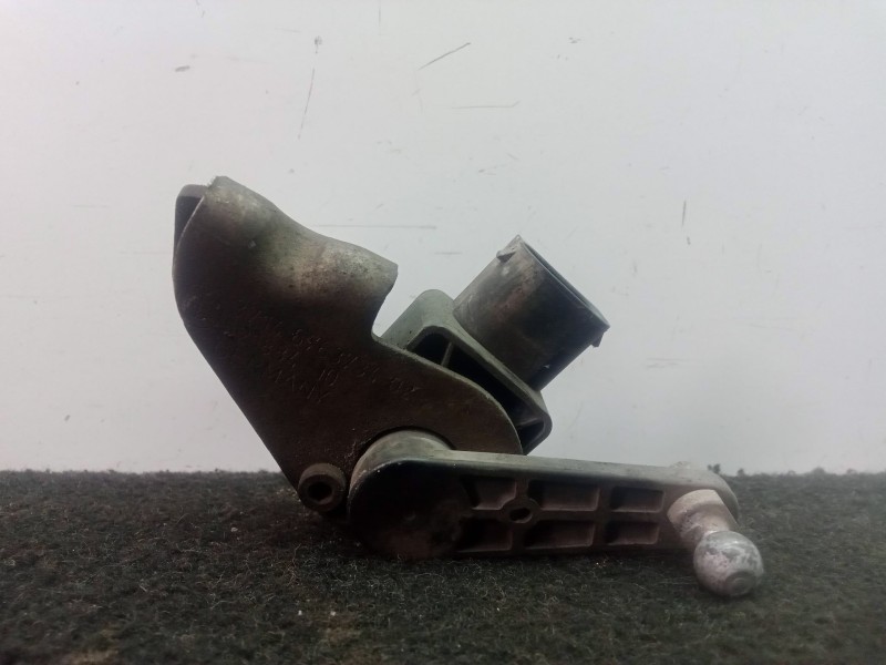 Recambio de motor regulacion faros para bmw 1 (e81) 118 d referencia OEM IAM 6778813  