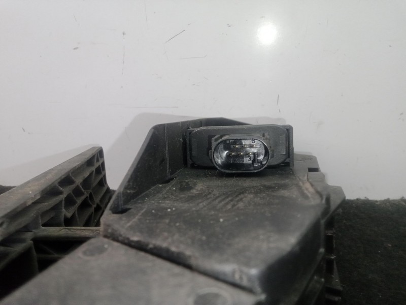 Recambio de pedal acelerador para bmw 1 (e81) 118 d referencia OEM IAM 74766500-74765400  