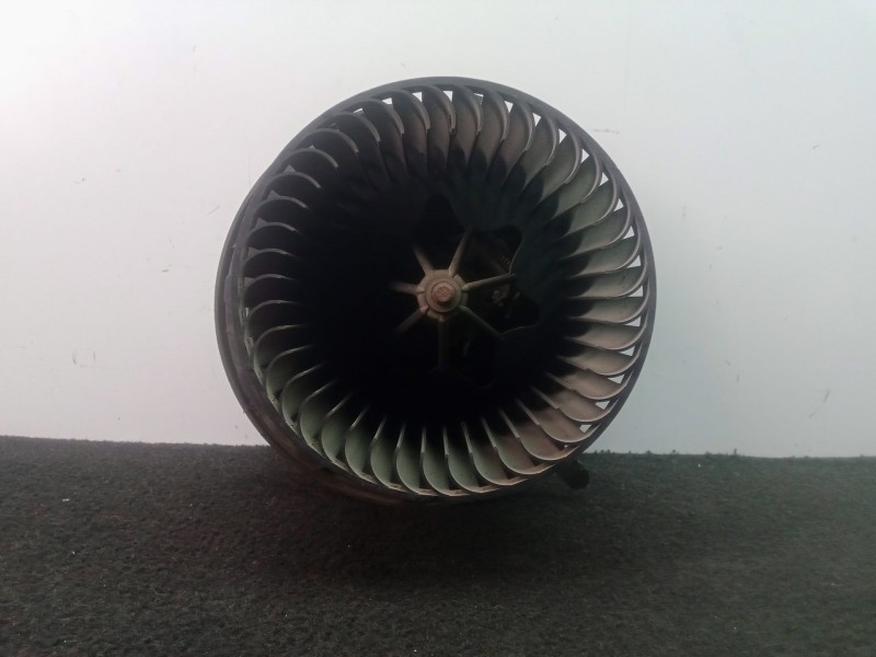 Recambio de ventilador calefaccion para bmw 1 (e81) 118 d referencia OEM IAM 6411693366309  