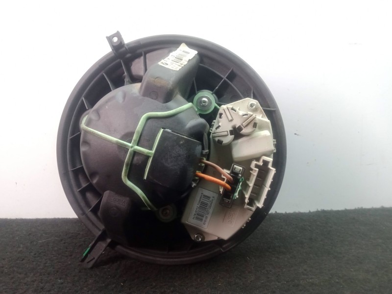 Recambio de ventilador calefaccion para bmw 1 (e81) 118 d referencia OEM IAM 6411693366309  