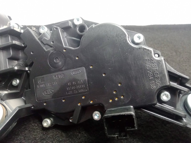 Recambio de motor limpia trasero para kia sportage 1.6 crdi cat referencia OEM IAM 98700D9000  