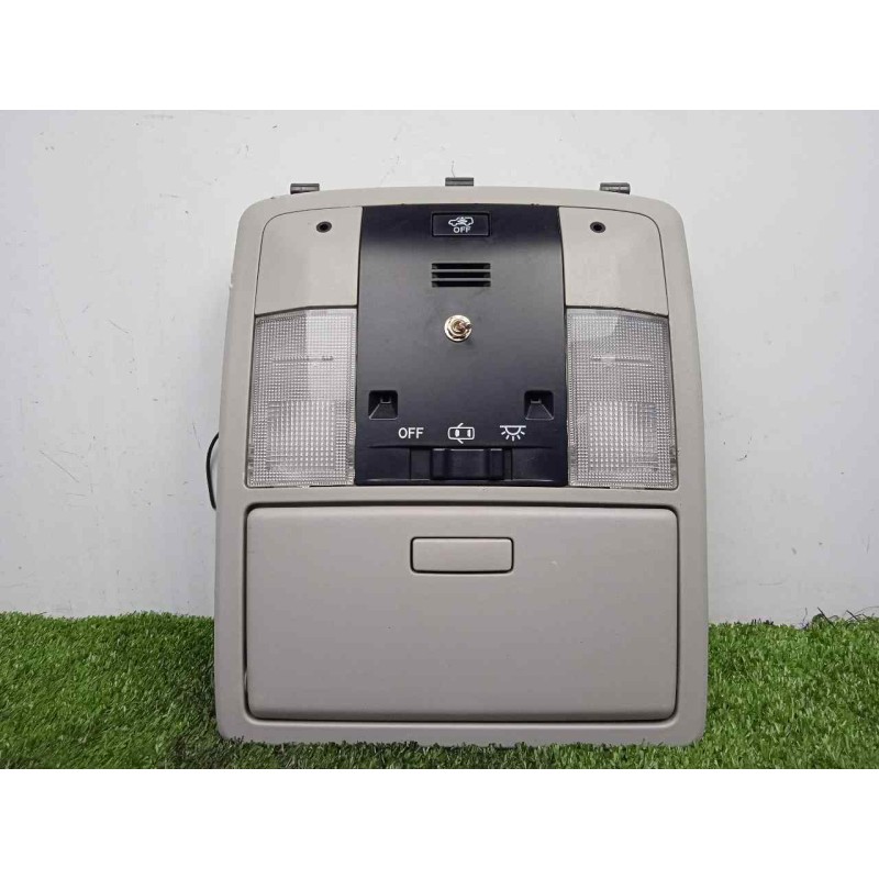 Recambio de luz interior para toyota land cruiser (j15) 3.0 turbodiesel cat referencia OEM IAM 8126060430B0-8A614033G CON.TARA 