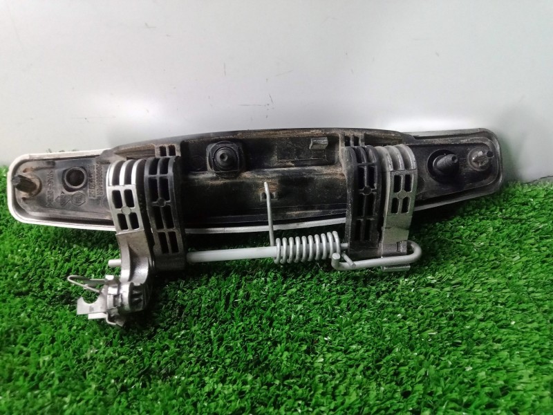 Recambio de maneta exterior trasera derecha para dacia duster 1.5 dci diesel fap cat referencia OEM IAM 806068948R  