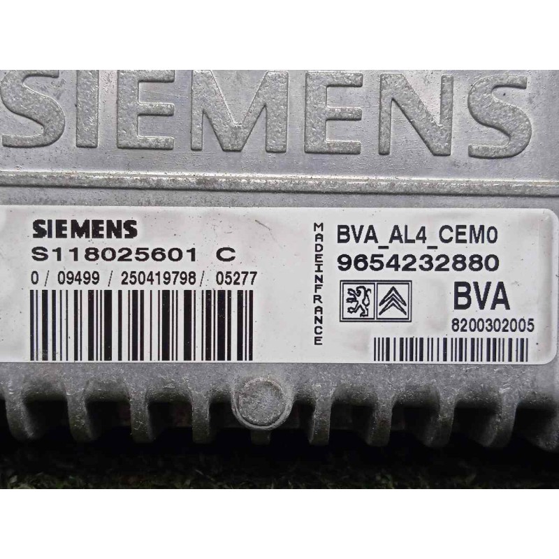 Recambio de centralita cambio automatico para peugeot 307 berlina (s2) 1.6 16v cat referencia OEM IAM S118025601C-9654232880-820