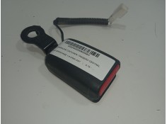 Recambio de enganche cinturon trasero central para kia sportage 1.6 crdi cat referencia OEM IAM 89830F1000WK-631622200B  
