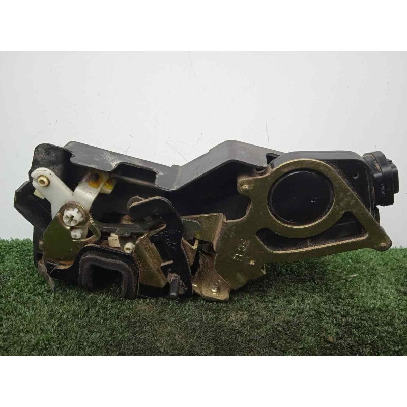 Recambio de cerradura puerta trasera izquierda para hyundai matrix (fc) 1.8 cat referencia OEM IAM  5.PINES 