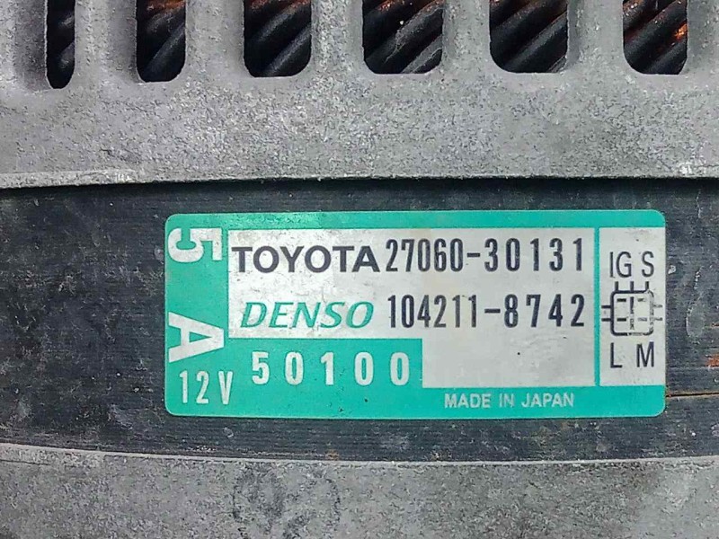 Recambio de alternador para toyota land cruiser (j15) 3.0 turbodiesel cat referencia OEM IAM 2706030131-1042118742 100AH - DENSO