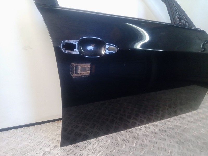 Recambio de puerta delantera derecha para bmw serie 3 touring (e91) 2.0 16v diesel referencia OEM IAM SINREFERENCIA  