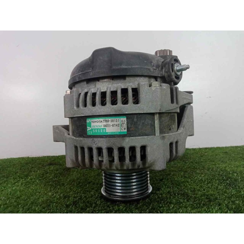 Recambio de alternador para toyota land cruiser (j15) 3.0 turbodiesel cat referencia OEM IAM 2706030131-1042118742 100AH - DENSO