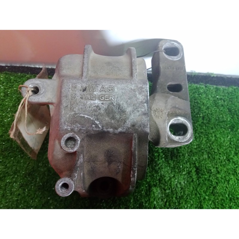 Recambio de soporte motor derecho para volkswagen golf v berlina (1k1) 1.9 tdi referencia OEM IAM 1K0199262-1K0199262AS  