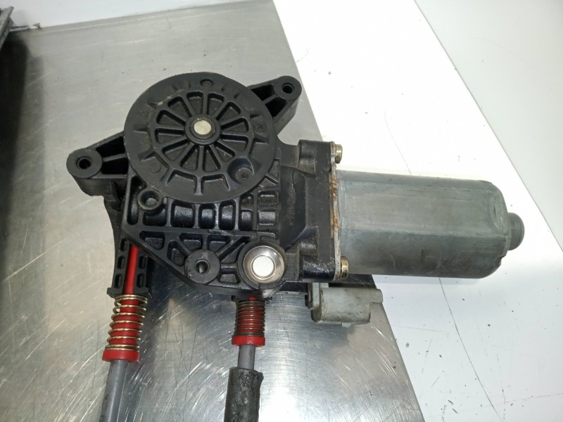 Recambio de elevalunas delantero izquierdo para citroën xsara berlina referencia OEM IAM  1.SERIE - ELECTRICO 3.PUERTAS