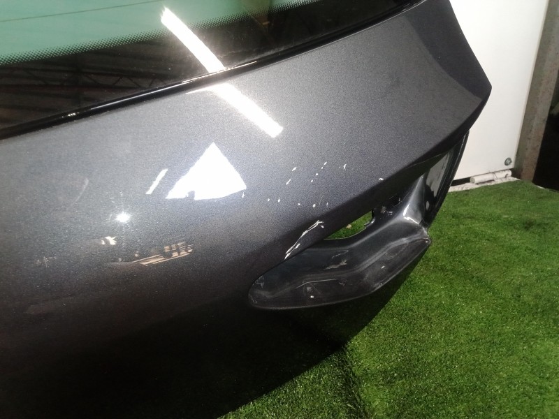 Recambio de porton trasero para seat leon (5f1) 2.0 16v tsi referencia OEM IAM  + LUZ.CENTRAL.FRENO CON TARA