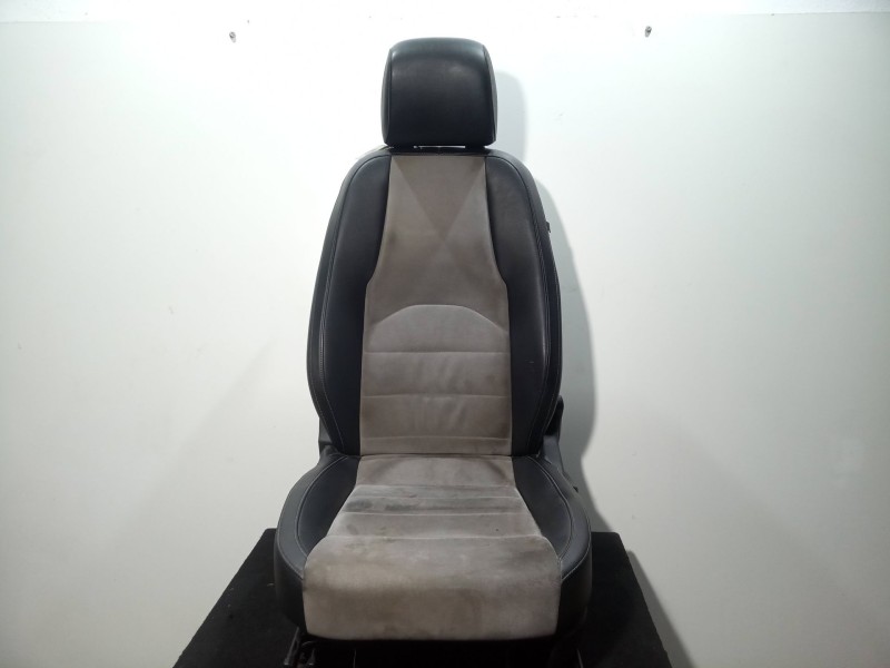 Recambio de asiento delantero izquierdo para seat toledo iv (kg3) 1.6 tdi referencia OEM IAM NOTIENE  
