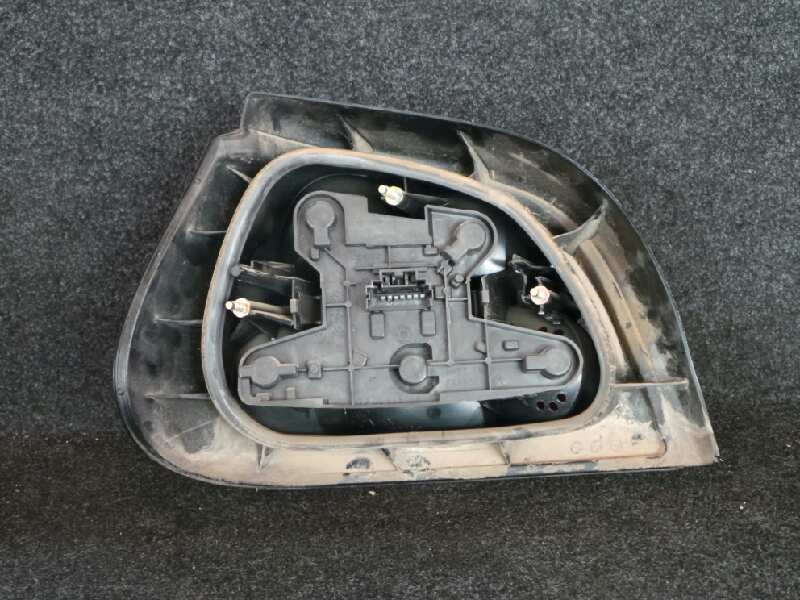 Recambio de piloto trasero derecho para renault megane i berlina hatchback (ba0) 1.9 diesel referencia OEM IAM  1.SERIE 5.PUERTA