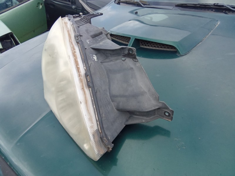 Recambio de faro derecho para hyundai terracan (hp) 2.9 crdi cat referencia OEM IAM   