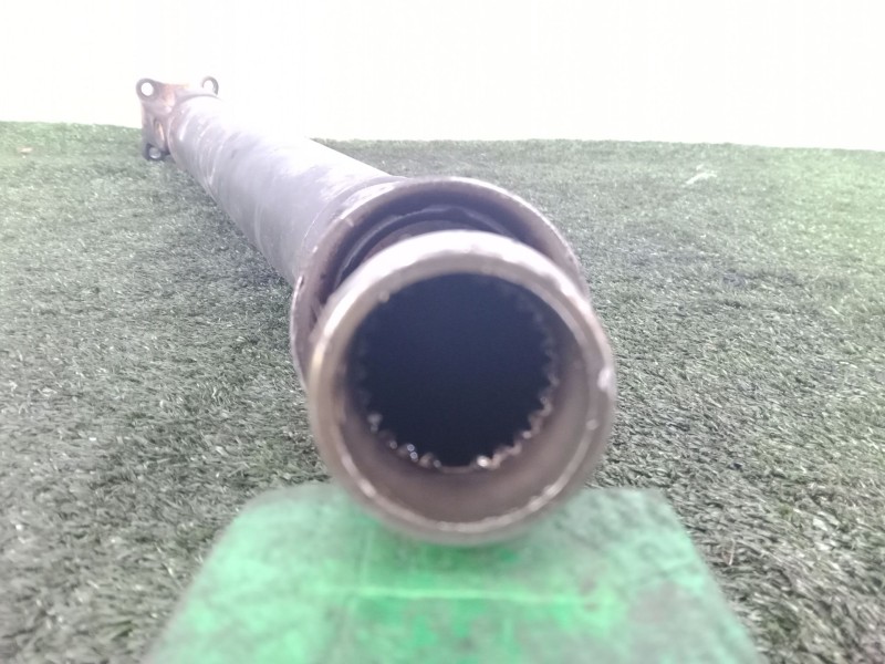 Recambio de transmision central para nissan serena van (c23) 2.3 referencia OEM IAM SINREFERENCIA 1.TRAMO - TRASERA L670MM