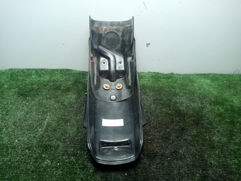 Recambio de guardabarros trasero para yamaha xj 550 / 650 / 750 referencia OEM IAM 4K02161100  