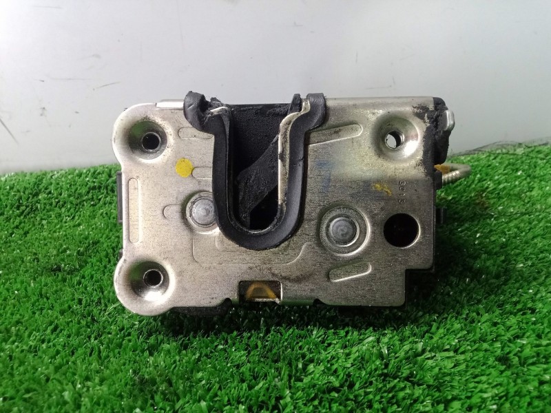 Recambio de cerradura puerta trasera izquierda para dacia duster 1.5 dci diesel fap cat referencia OEM IAM NOTIENEREFERENCIA  