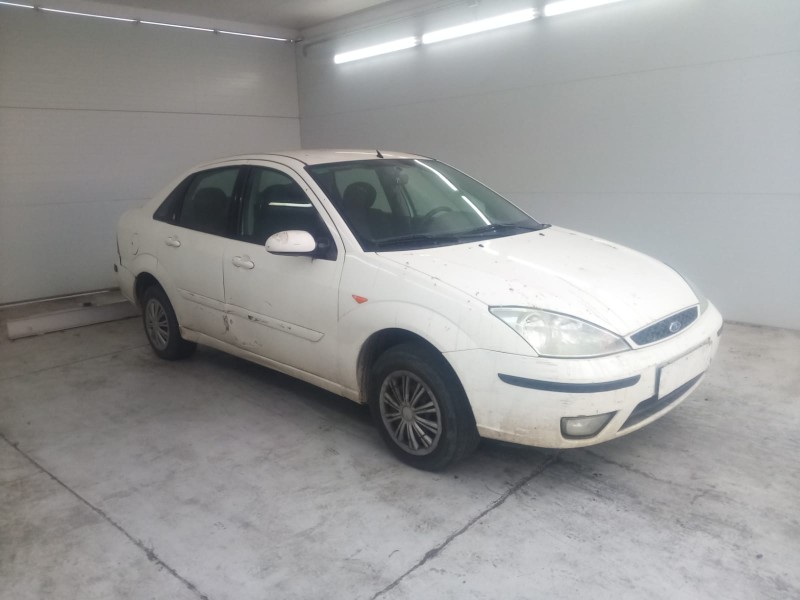 ford focus i sedán (dfw) del año 2002