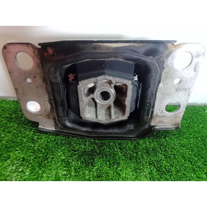 Recambio de soporte motor izquierdo para ford mondeo ber. (ca2) 2.0 tdci cat referencia OEM IAM 6G917M121AC  
