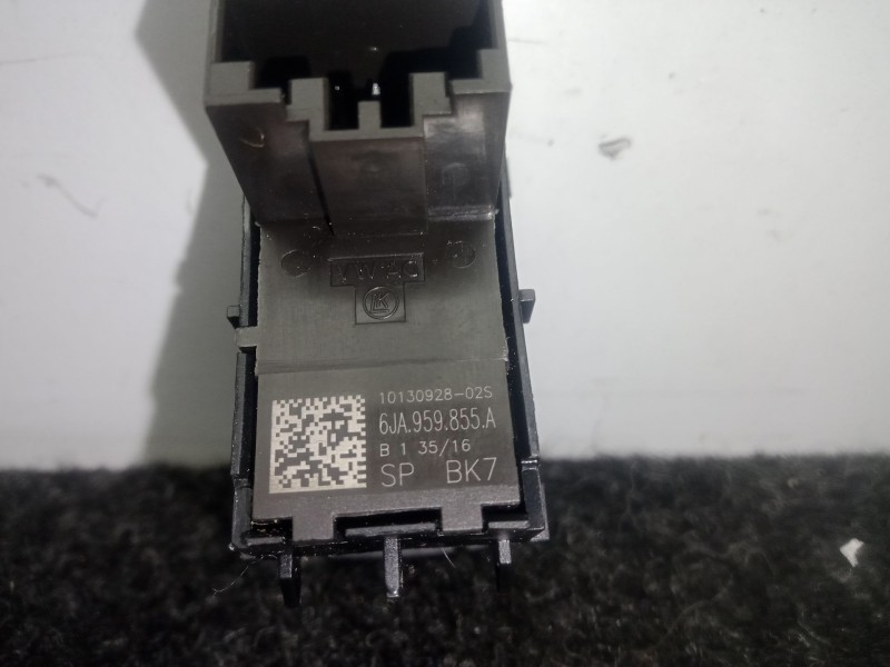 Recambio de mando elevalunas trasero derecho para seat toledo iv (kg3) 1.6 tdi referencia OEM IAM 6JA959855A  