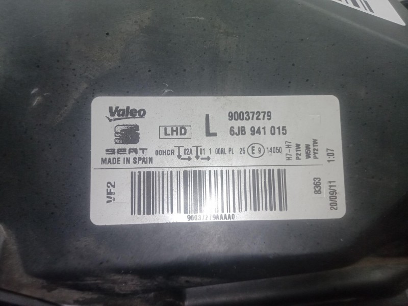 Recambio de faro izquierdo para seat toledo iv (kg3) 1.6 tdi referencia OEM IAM 90037279  