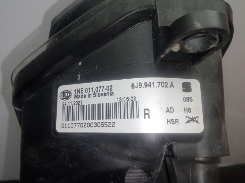 Recambio de faro antiniebla derecho para seat toledo iv (kg3) 1.6 tdi referencia OEM IAM 6J9941702A  