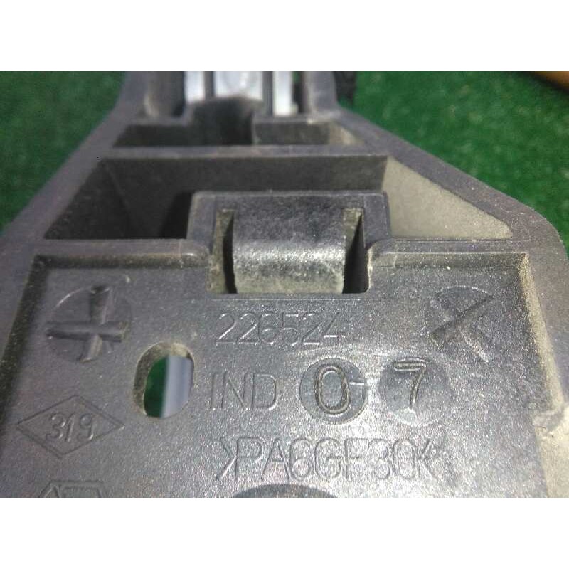 Recambio de maneta exterior delantera izquierda para renault laguna iii 2.0 dci diesel cat referencia OEM IAM 226524 BLANCO 